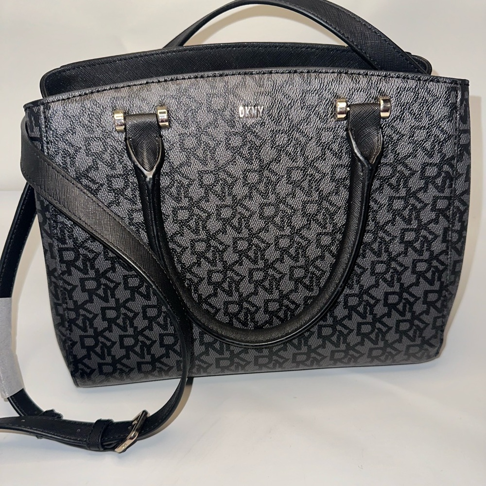 NEW with tags DKNY handbag